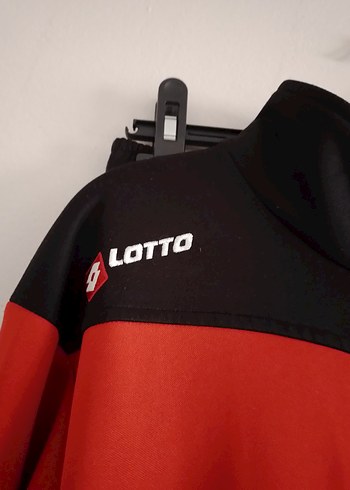 Kırmızı Siyah Erkek  Eşofman Takımı lotto marka cepli m beden - Görsel 2