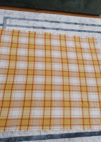 Sarı Kareli Masa Örtüsü çarşaf koltuk örtüsü çok amaçlı 2 adet - Görsel 2