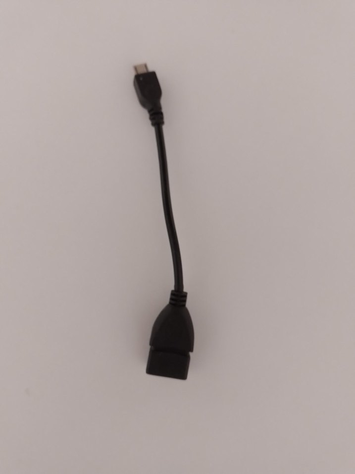 Siyah Telefon Şarj Kablosu - Görsel 2