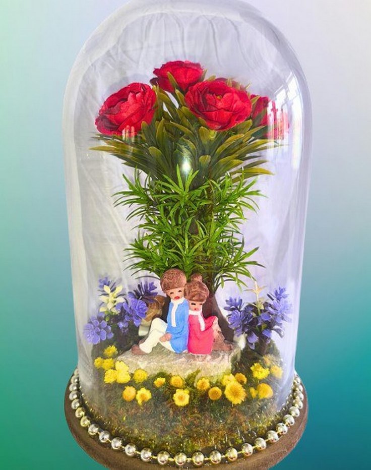 Cam Fanus İçinde fındık güller ve Figürler - Görsel 3