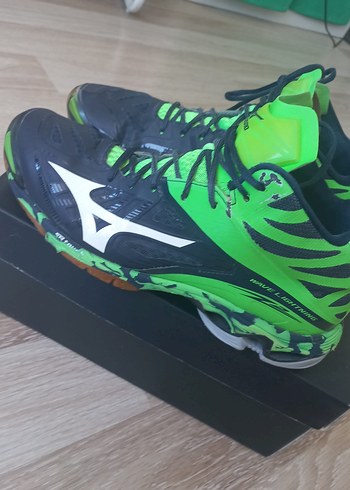 Yeşil Bağcıklı Mizuno Basketbol Ayakkabısı - Görsel 2