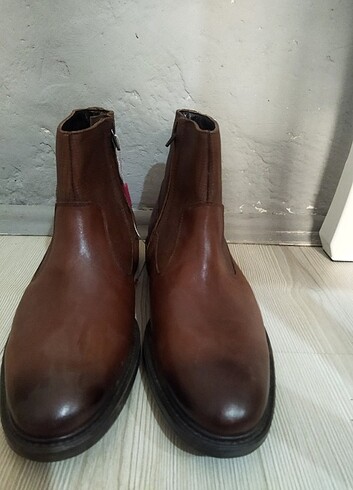 40 Beden kahverengi Renk Pierre cardin bot 