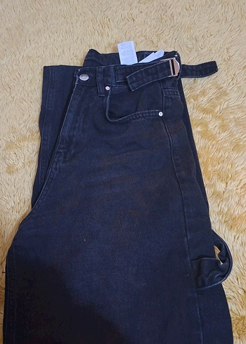 Kadın Siyah Kemerli Midi Kot Pantolon