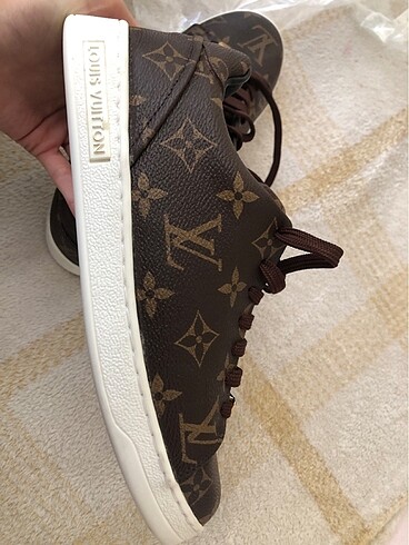 36 Beden ayakkabı louis vuitton 36