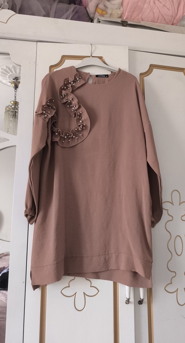 Uzun Kollu Fırfırlı Kadın Tunik - Görsel 3