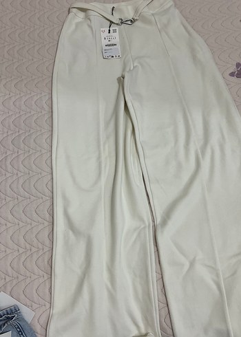 Zara Beyaz Midi Kumaş Kadın Pantolon