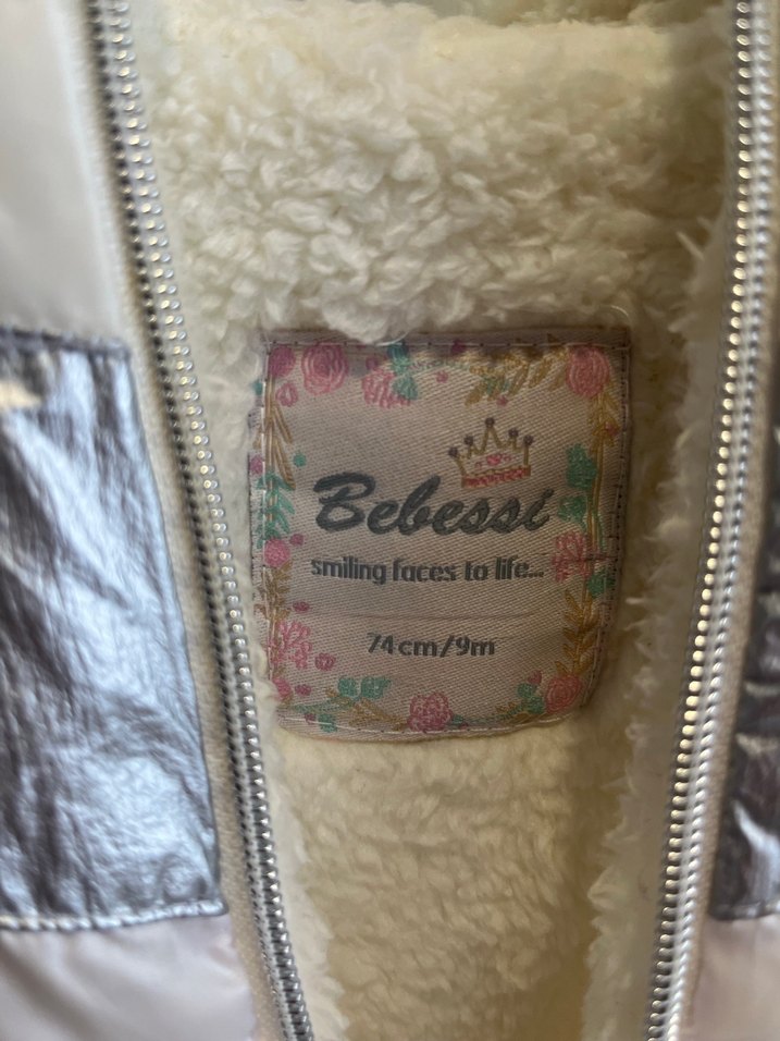 Kız Çocuk Beyaz Kapüşonlu Fermuarlı Yelek - Görsel 3