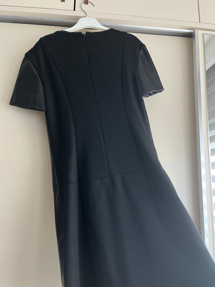 Drapeli Siyah Deri Kadın Tulum - Görsel 3