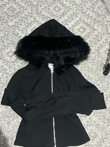 Bershka furry hirka
