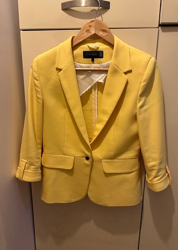 Sarı Düğmeli Kadın Blazer Ceket