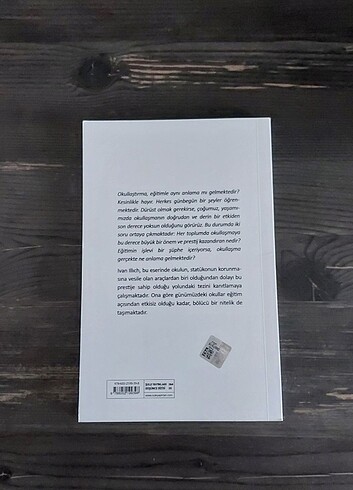 Ivan Illich - Okulsuz Toplum