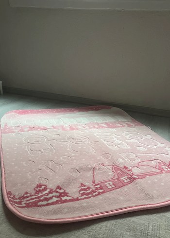 Pembe Desenli Çocuk Battaniyesi - Görsel 2
