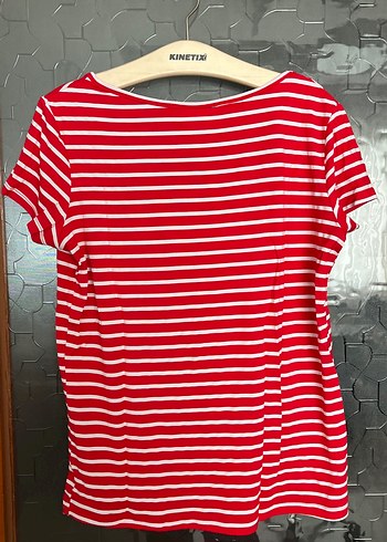 Kadın Kırmızı Çizgili V Yakalı Tişört - Görsel 2