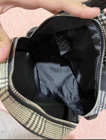  Beden siyah Renk H&M sırt çantası