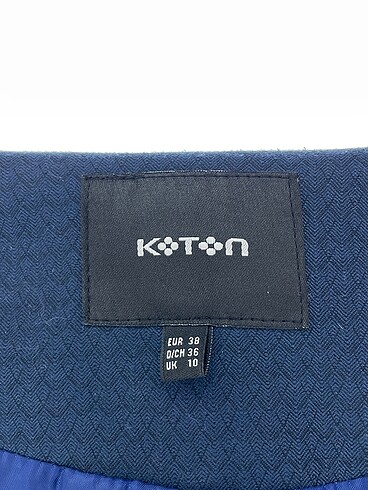 38 Beden çeşitli Renk Koton Blazer %70 İndirimli.