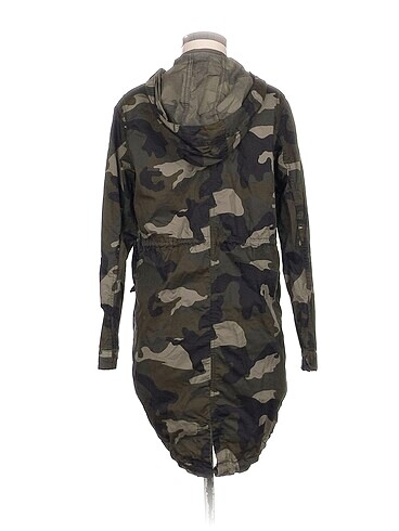 36 Beden H&M Mont %70 İndirimli.