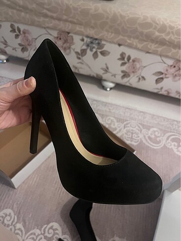 39 Beden Nubuk Stiletto Topuklu Ayakkabi