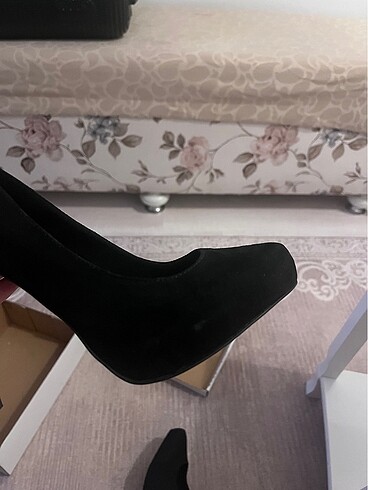 39 Beden siyah Renk Nubuk Stiletto Topuklu Ayakkabi