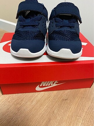 Erkek çocuk nike spor ayakkabı