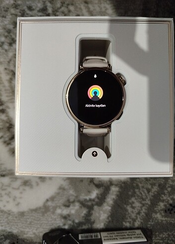 Huawei Huaweii watch gt4 akıllı saat. 
