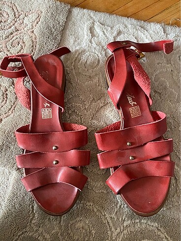 Sandalet - Görsel 2