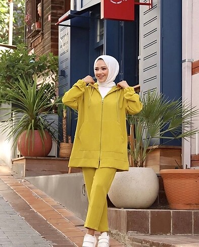 Diğer Kanguru cepli takım