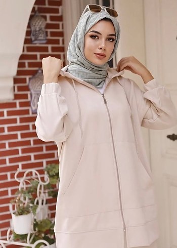 Kapüşonlu Beyaz Kadın Takım - Görsel 2