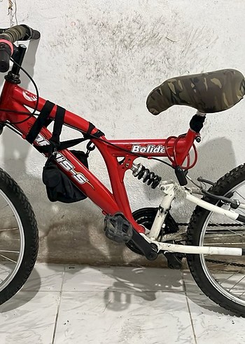 Kırmızı Bisiklet - Görsel 6