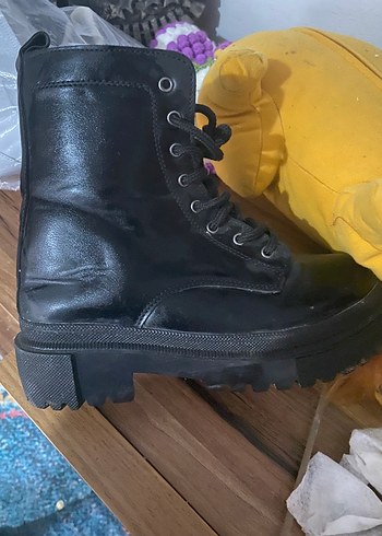 Siyah Platform Topuklu Bağcıklı Kadın Bot - Görsel 3