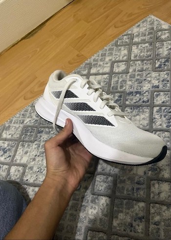Adidas 42