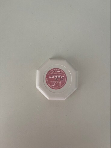  Beden Renk Fenty highlighter