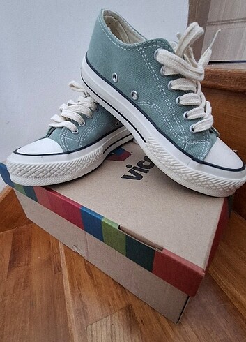 33 Beden VİCCO nil yeşili converse