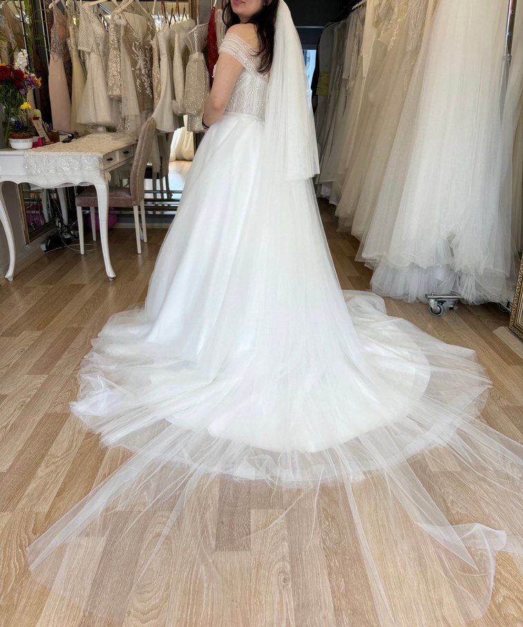 Beyaz Uzun A Kesim Straplez Gelinlik - Görsel 4