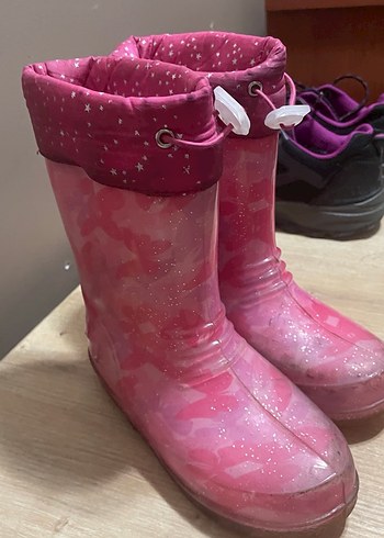 Parlak Pembe Kız Çizmesi - Görsel 6