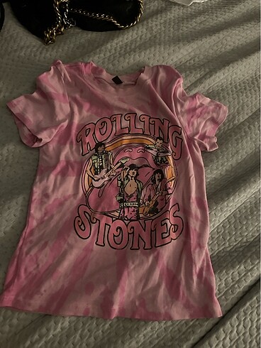 H&M H&M rolling stones crop