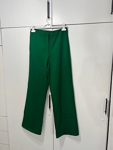 Yeşil pantolon