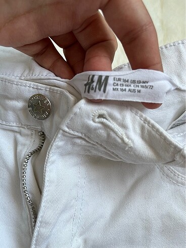 H&M Beyaz şort