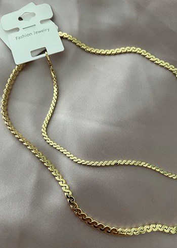 Altın Renkli Sarmaşık Desen Kadın Çelik Kolye - Görsel 5