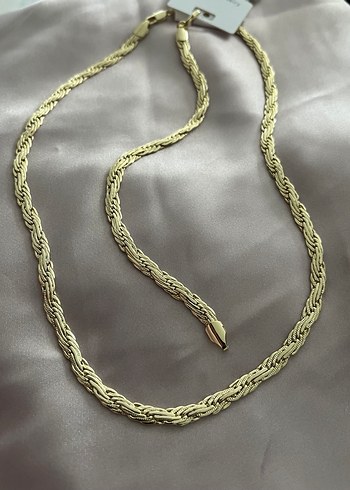 Altın Renkli Hasır Tarzı Kadın Çelik Kolye - Görsel 5