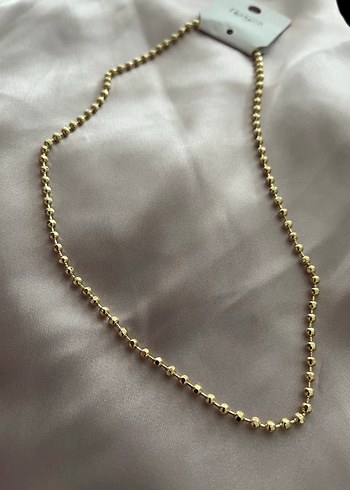 Altın Renkli Boncuklu Kolye - Görsel 2