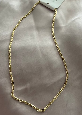 Altın Rengi Kadın Kolye - Görsel 2