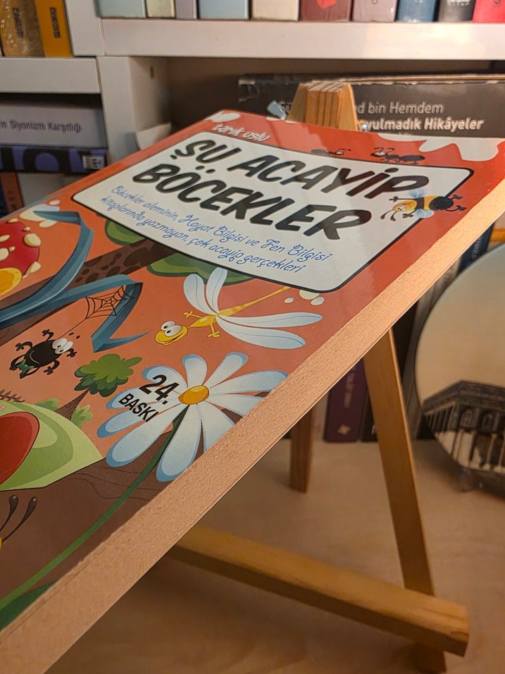 Şu Acayip Böcekler - Tarık Uslu - Görsel 2