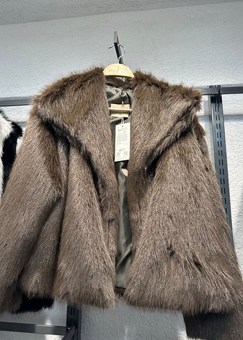 38 Beden Kürklü mont