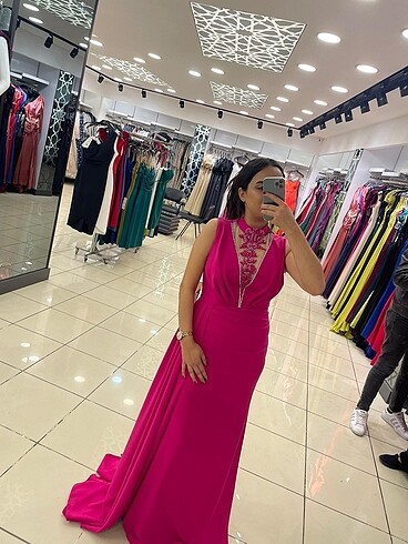 Pembe abiye