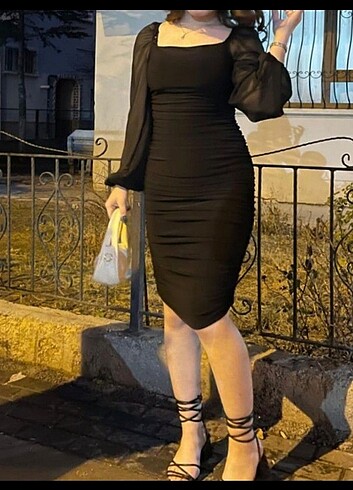 Diğer KARE YAKA ŞİFON KOL SİYAH MİDİ ELBİSE