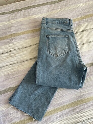 40 Beden mavi Renk Jean pantolon