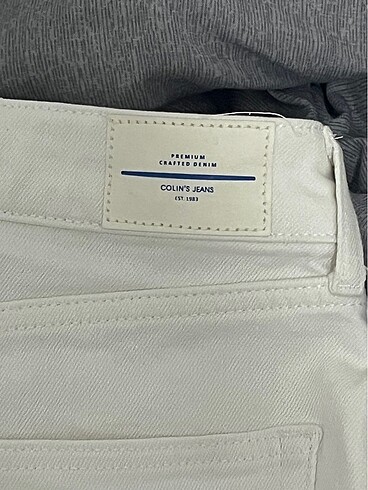 32 Beden Colins beyaz kot etek