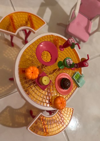 Renkli Çocuk Oyun Masası ve Sandalyeleri - Görsel 2