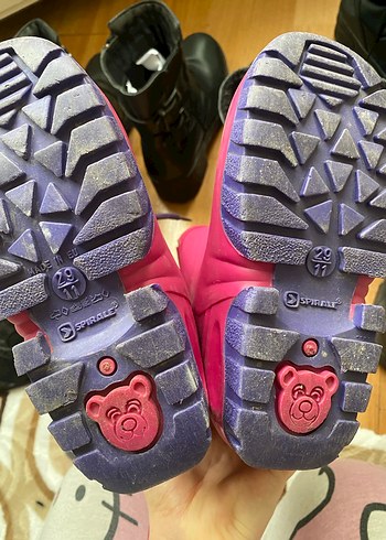 Parlak Pembe Tokalı Kız Çizmesi - Görsel 4