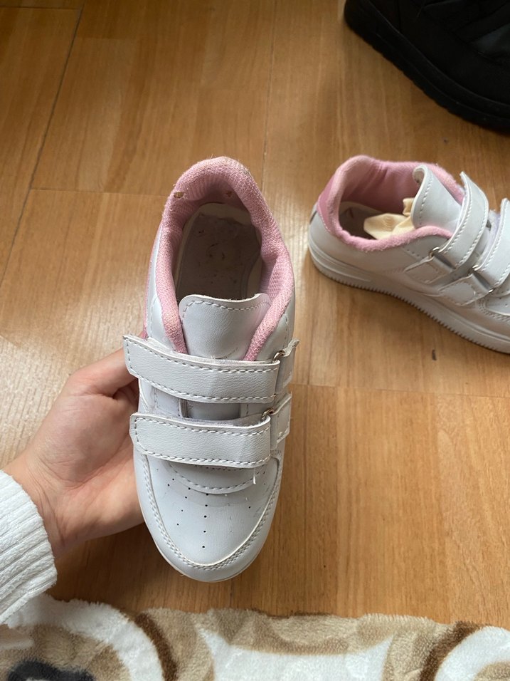 Kız Çocuk Pembe Cırtcırtlı Spor Ayakkabı - Görsel 4